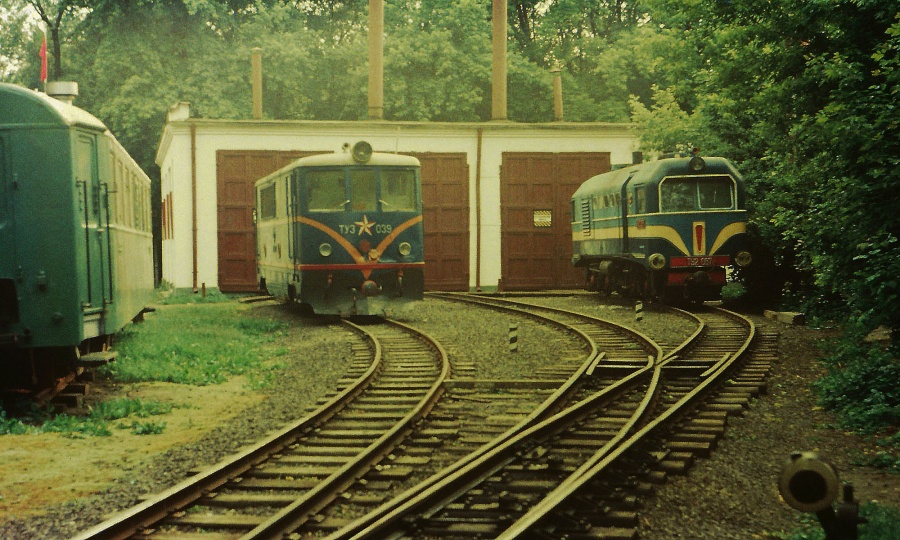 TU3-039 & TU2-087
17.06.1982
Lviv children railway
