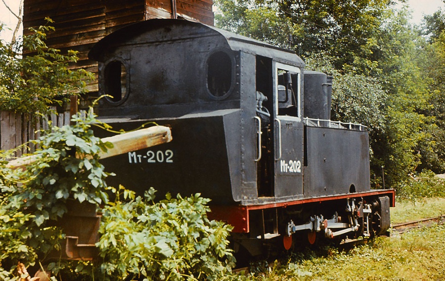 Mt-202
18.06.1982
Gaivoron locomotive repair factory
Worked in Estonia 1915-1944.
