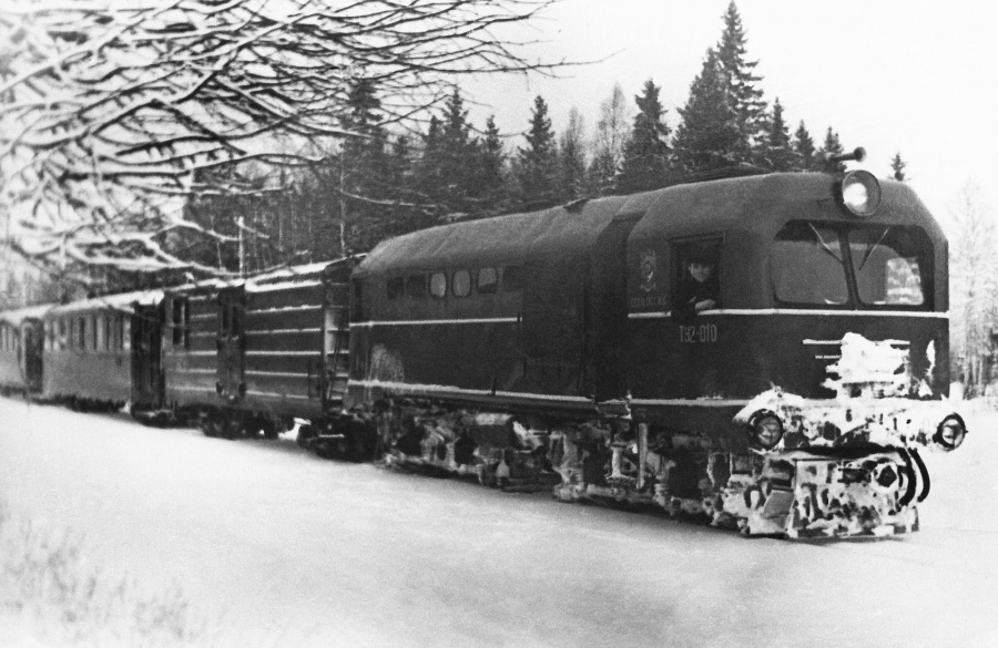 TU2-010
02.1960
Pärnu - Mõisaküla line
