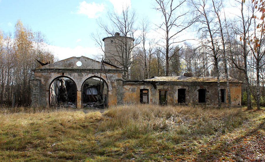 Remains of Sonda depot
21.10.2013
