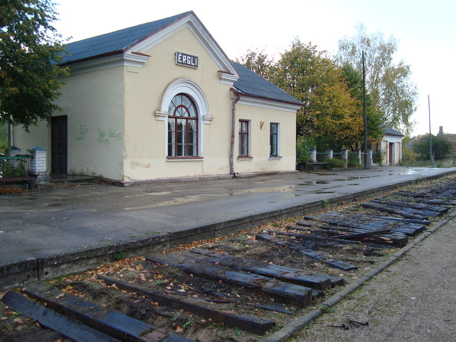 Ērgļi station without rails
Võtmesõnad: ergli